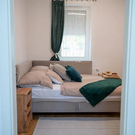 Apartament Bella *